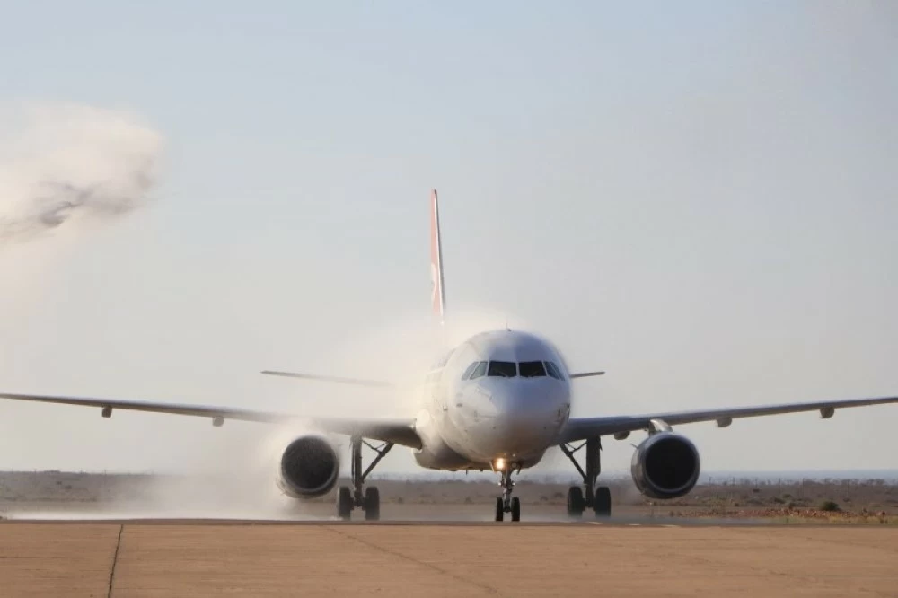 عاجل | وصول أول رحلة لـ«الخطوط اليمنية» بين جدة وسقطرى بعد توقف استمر 11 عاماً. للاطلاع على 