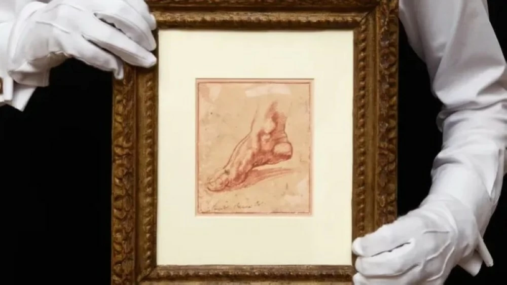 رسمة نادرة لمايكل أنجلو تُشعل مزادًا وتُباع بـ27.2 مليون دولار. للاطلاع على 