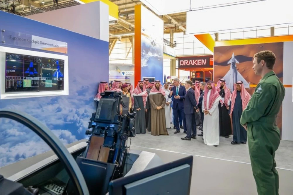 وزير الدفاع نائب رئيس مجلس إدارة الهيئة العامة للصناعات العسكرية الأمير خالد بن سلمان بن عبدالعزيز خلال افتتاح معرض الدفاع العالمي 2026.