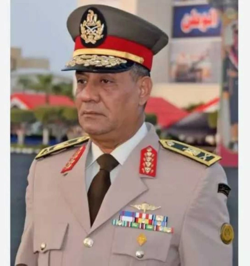 من هو الفريق أشرف زاهر.. وزير الدفاع المصري الجديد؟. للاطلاع على 