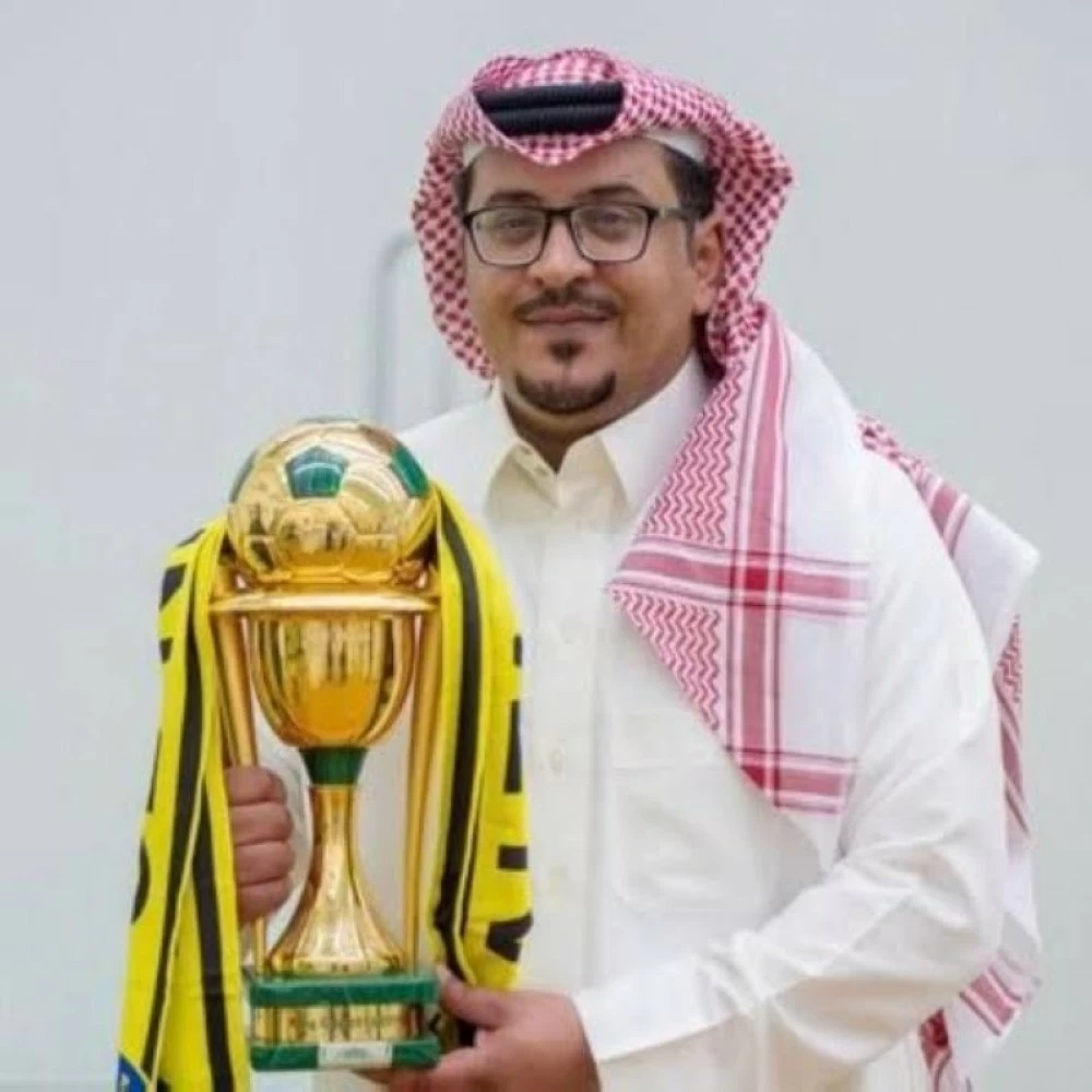 طالب بآلية واضحة لدعم الأندية.. القاسم: الـ«VAR لاعب لعبته في الدوري». : عائض الدهاس. للاطلاع على التفاصيل 