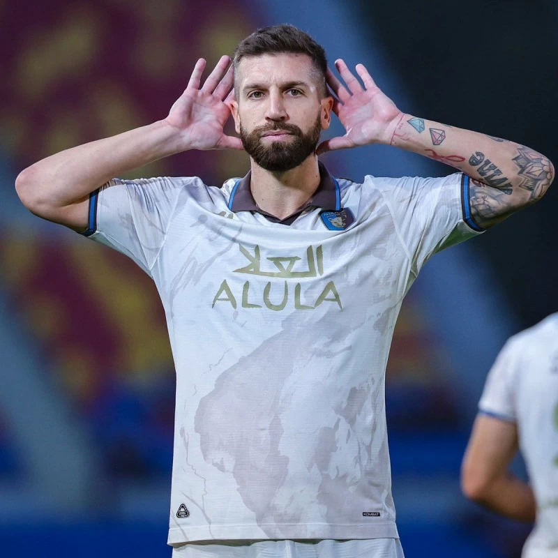 عاجل | نادي العلا يجهز ملفاً قانونياً متكاملاً ويتجه لمركز التحكيم الرياضي. : محمد النعمي. للاطلاع على التفاصيل 