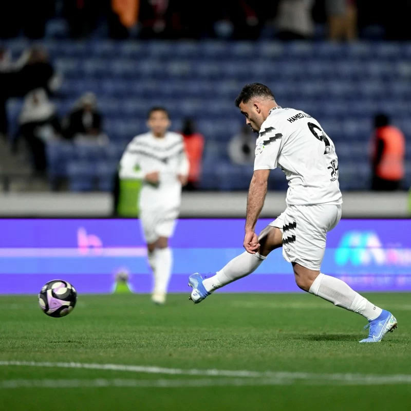 حمدالله يضغط على السومة