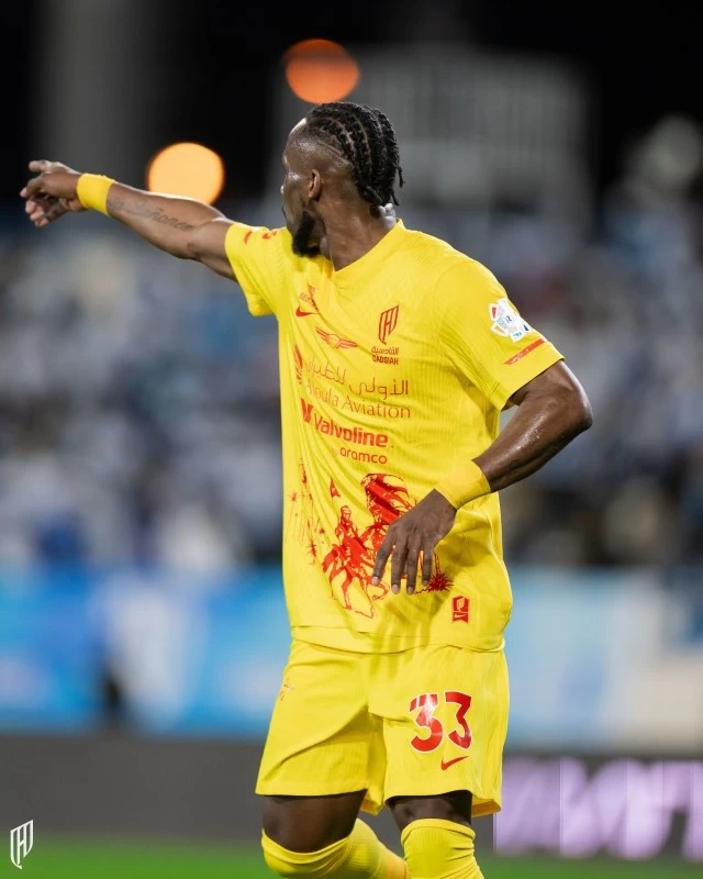 «كينونيس».. ماكينة أهداف لا تتوقف