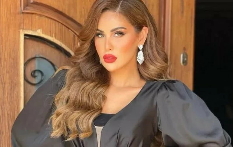 الفنانة مي سليم