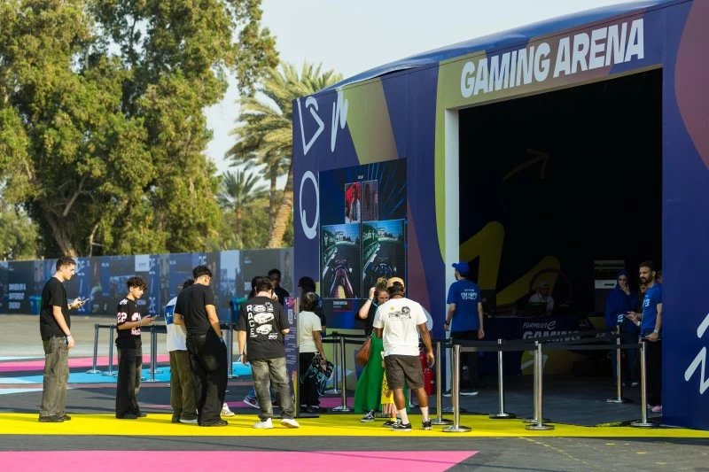 حلبة كورنيش جدة.. طاقة مستدامة.. وأكثر من 2000 شجرة قابلة للتكيّف