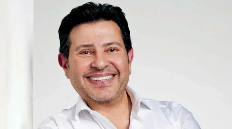 الفنان المصري هاني شاكر  