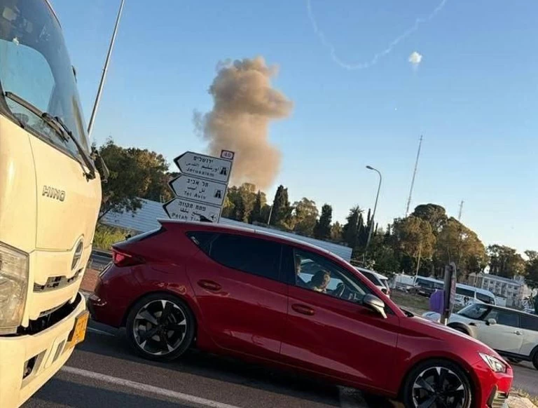 استهداف قيادة عسكرية إسرائيلية ببئر السبع.