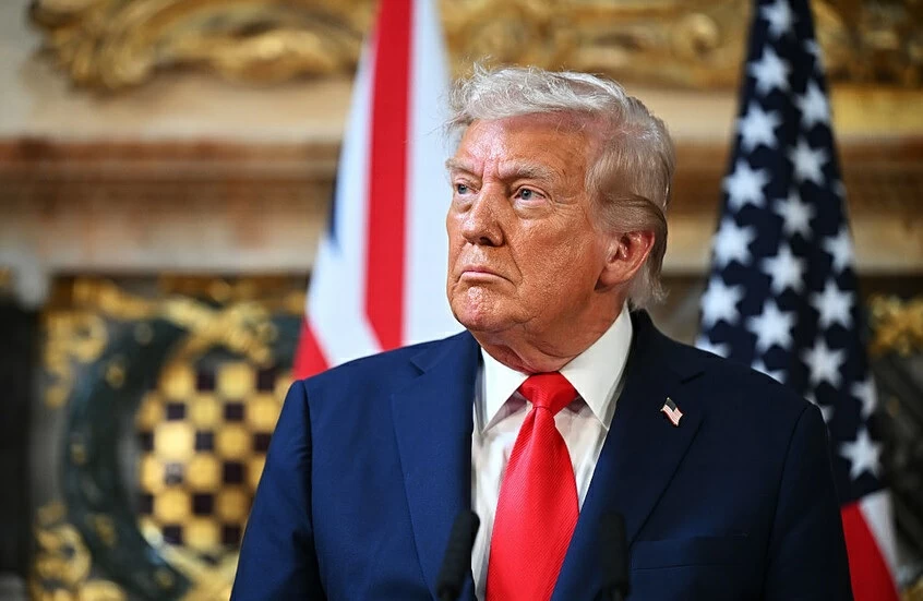 عاجل | إدارة ترمب تدرس نشر آلاف الجنود في الشرق الأوسط. للاطلاع على 