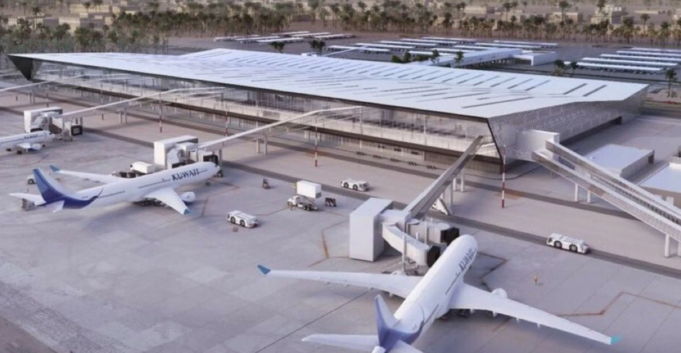 تعرض مطار الكويت الدولي لاعتداءات بطائرات مسيرة استهدفت خزانات الوقود
