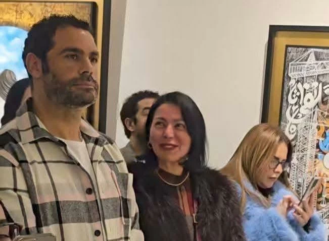 بعد ظهورها وزوجها أخيراً.. لقاء الخميسي: سأتخذ إجراءات قانونية ضد المسيئين 