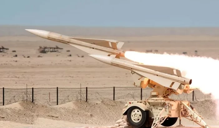 عاجل | الكويت: التصدي لأهداف معادية بالصواريخ والطائرات المسيّرة. للاطلاع على 