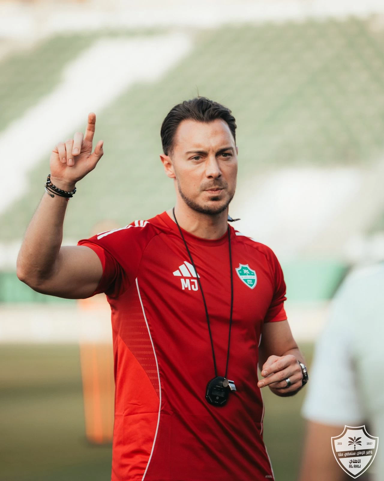 ماتياس يحقق 60 انتصاراً في دوري المحترفين. : رشيد الهاشمي rasheedalhashmi. للاطلاع على 