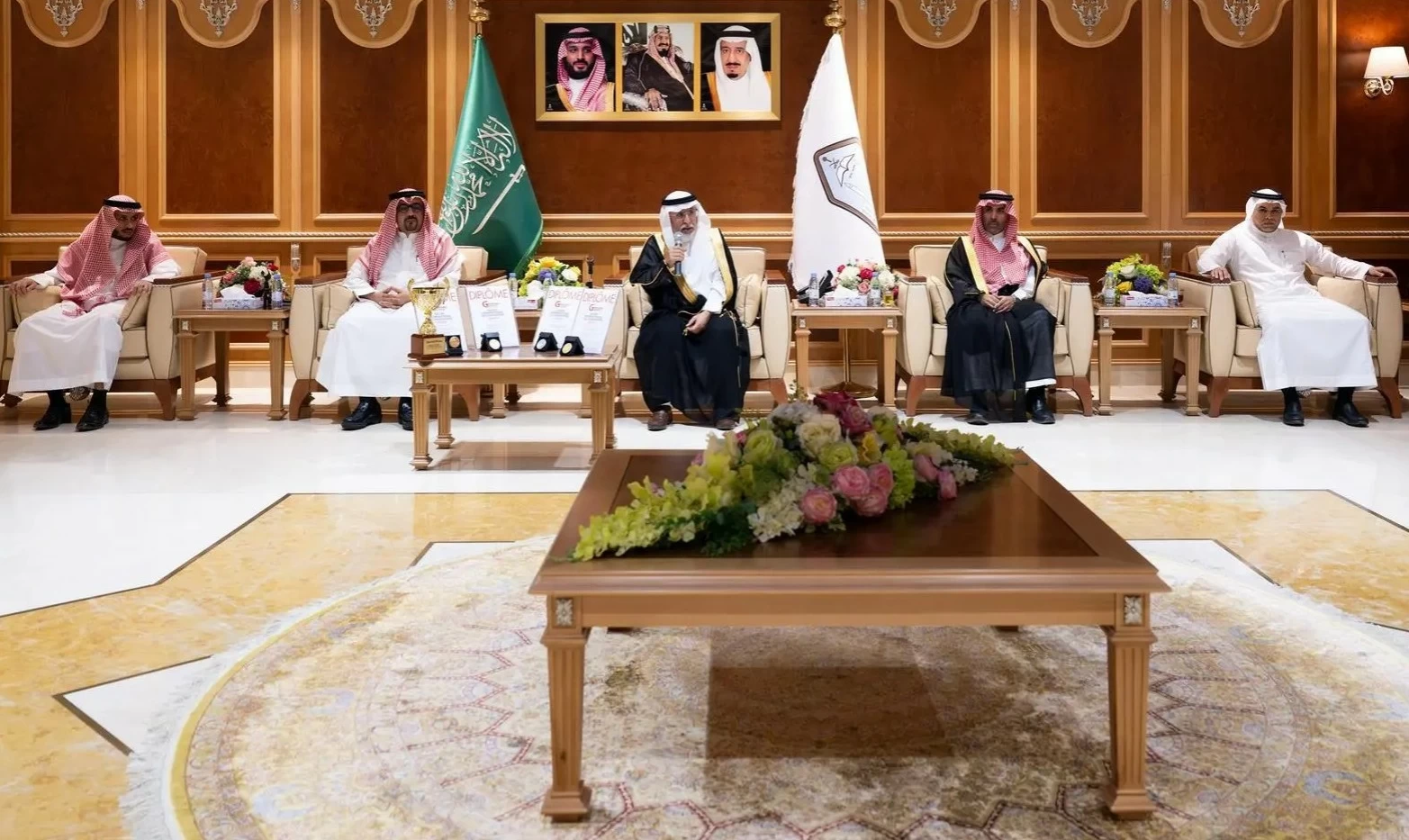 رئيس جامعة الإمام يكرّم الفائزين بجوائز معرض جنيف الدولي للاختراعات في نسخته الـ51