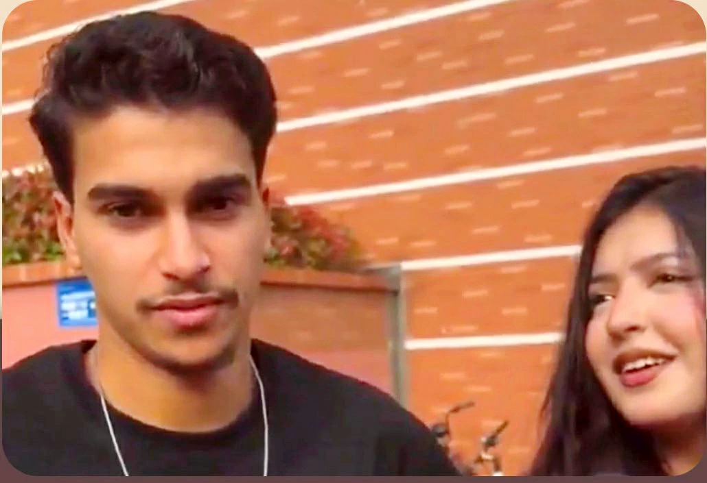 الطالب المغربي أيوب فاضل 
