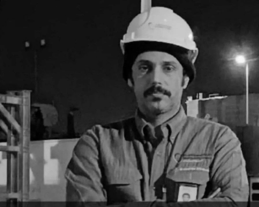 عاجل | شهيد الوطن في منشآت الطاقة.. «جراح الخالدي» يروي بدمه معنى الوفاء. للاطلاع على 