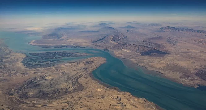 عاجل | الألغام «التائهة» تعيق ملاحة «هرمز»! للاطلاع على 