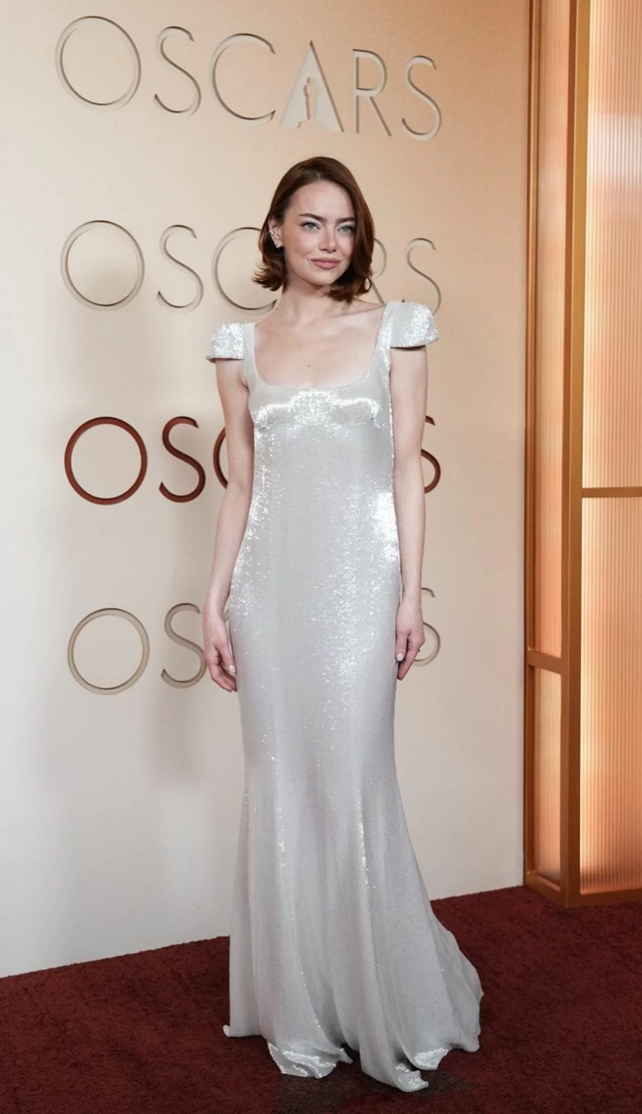 بين الرقي والجرأة.. نجمات الأوسكار يخطفن الأنظار بإطلالات متباينة