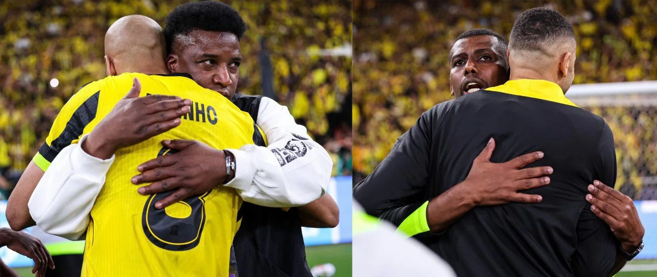 الكباتنة محمد نور وحمد المنتشري يحتفلان بوصول الاتحاد لربع نهائي دوري أبطال آسيا لأندية النخبة