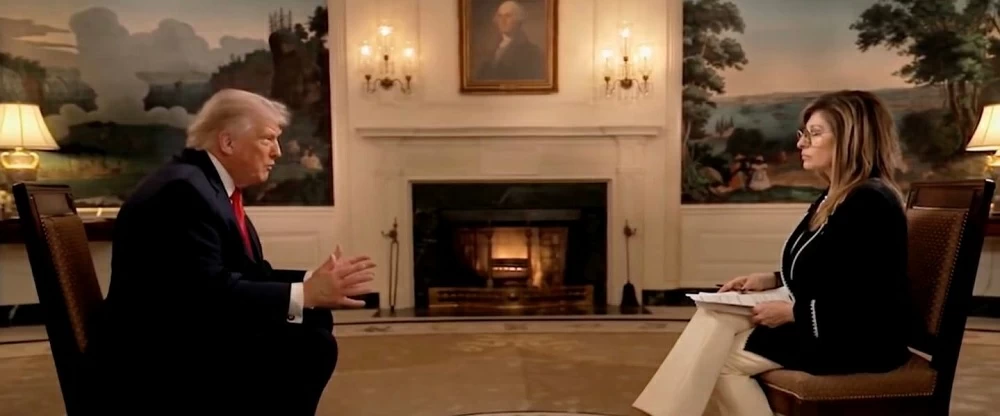 دونالد ترمب خلال حواره مع الإعلامية ماريا بارتيرومو على قناة  فوكس بيزنس .