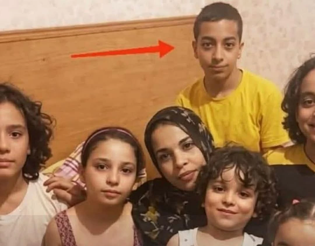 خلف جدران كرموز.. كيف نجا قاتل والدته وأشقائه من المحاكمة؟