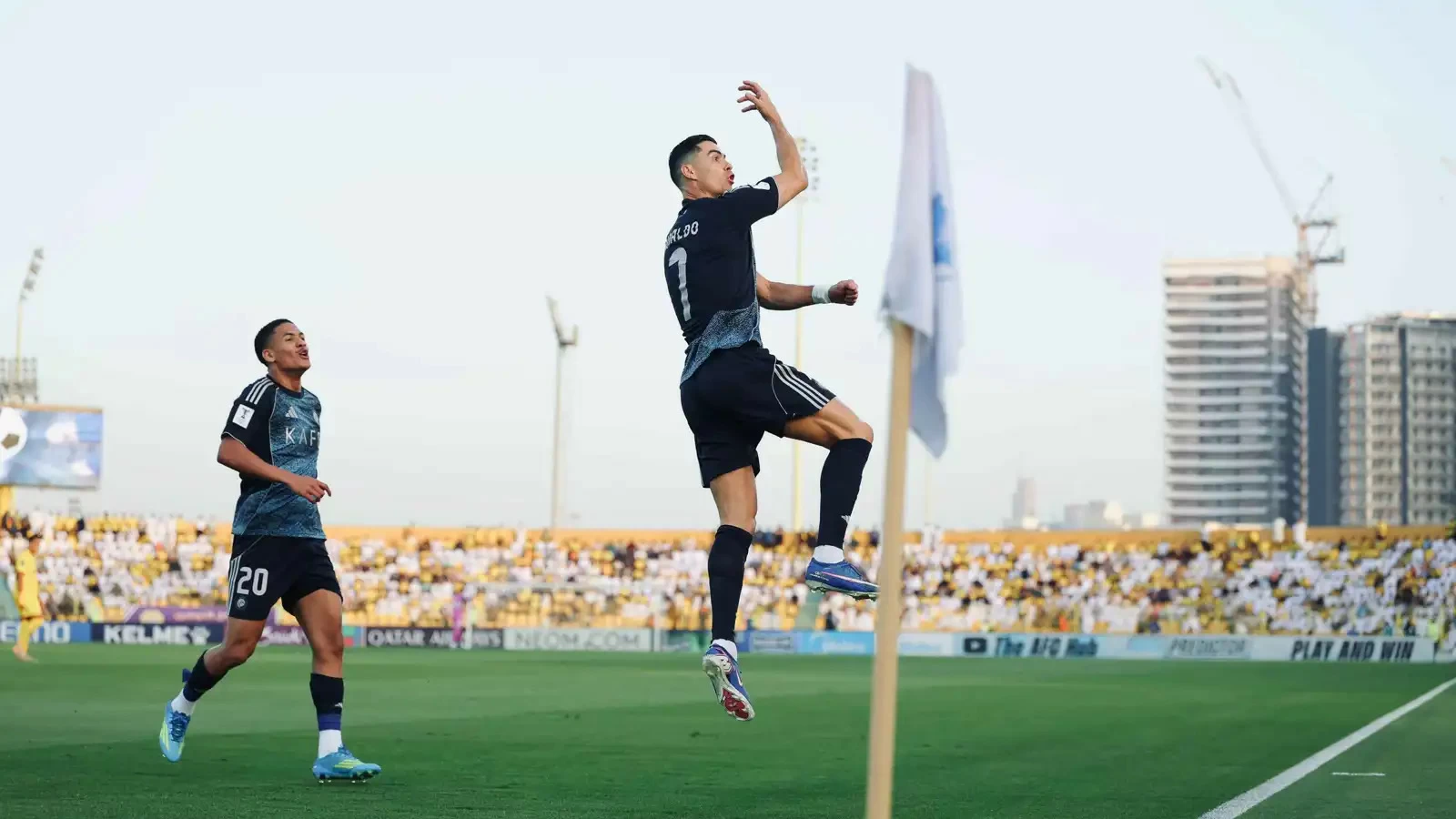 بالهدف «969».. رونالدو يواصل مشوار الألف التاريخي