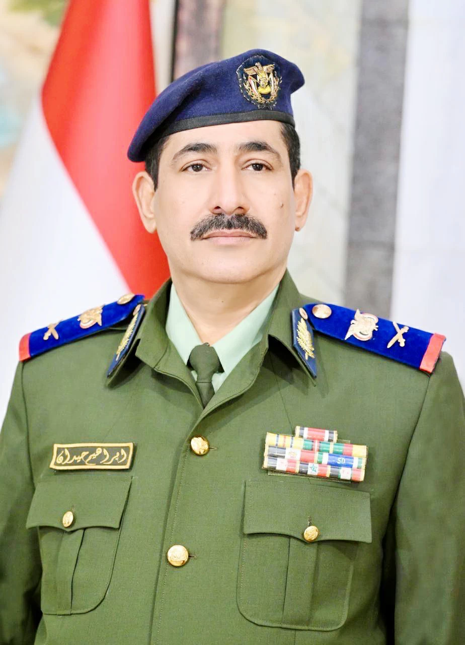 وزير الداخلية اليمني  اللواء الركن إبراهيم حيدان.