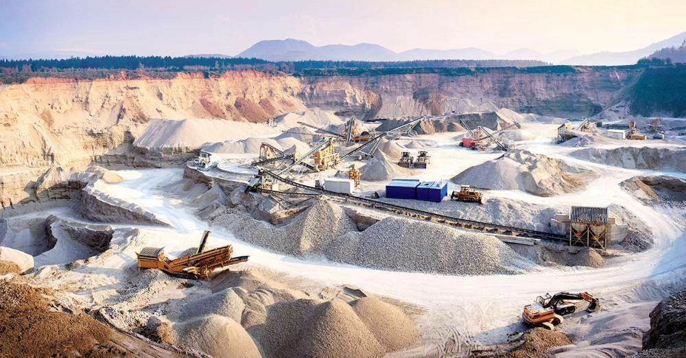 جاءت السعودية ضمن أكبر 10 دول عالمياً في مؤشر الاستثمار التعديني الصادر عن معهد فريزر الكندي. (متداولة).