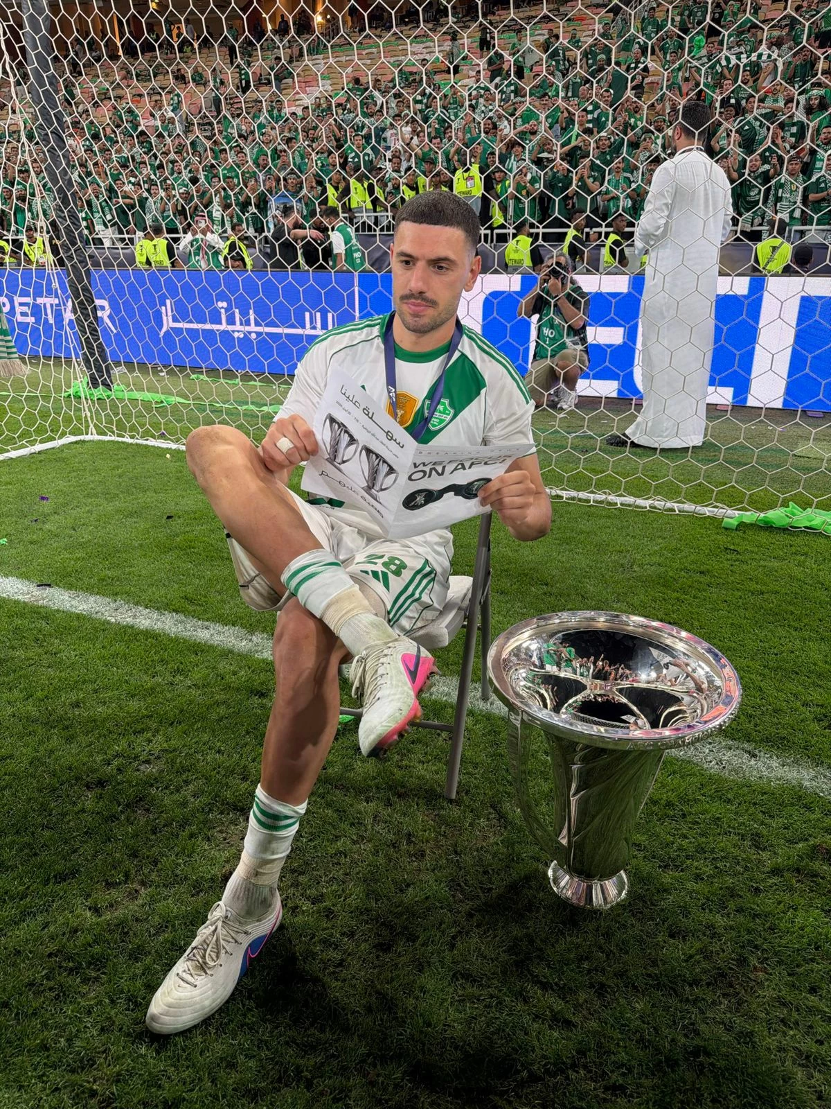 مدافع فريق الأهلي ديميرال.