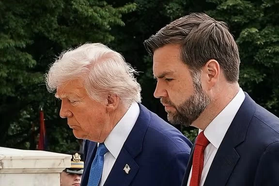 عاجل | مسؤولون أمريكيون: ردّ مضاد لعرض إيران خلال أيام.. وترمب يتشكك في نوايا طهران 