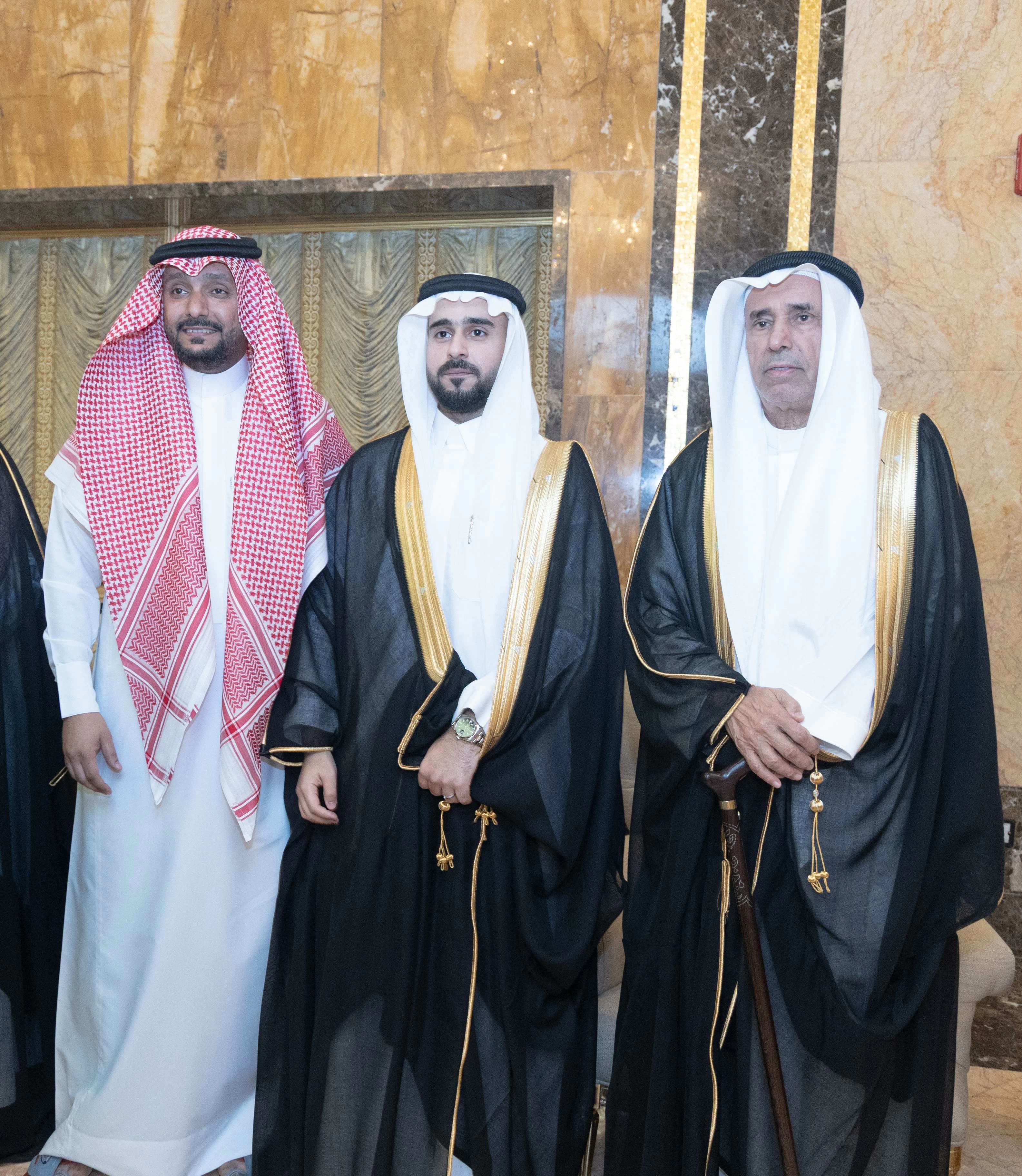 السعوديه – الكندي والمخلافي يحتفلان بزواج عبد العزيز – أخبار السعودية