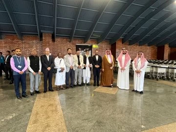 سفير المملكة يودّع الفوج الأول من الحجاج النيباليين ويؤكد جاهزية الجهات لخدمتهم