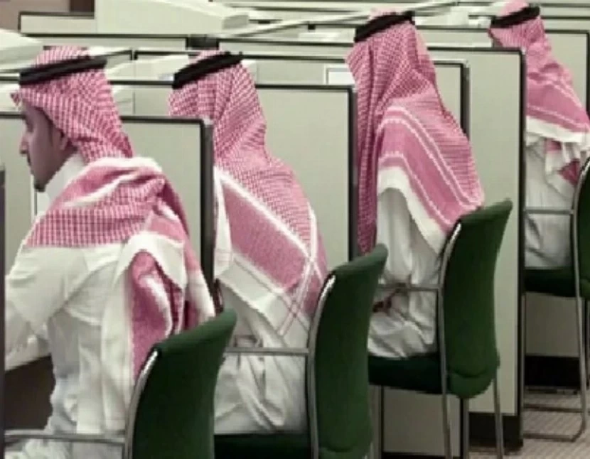 عاجل | بين الصحة والطيران والتقنية.. موجة توظيف تطرح 13 ألف وظيفة للسعوديين 
