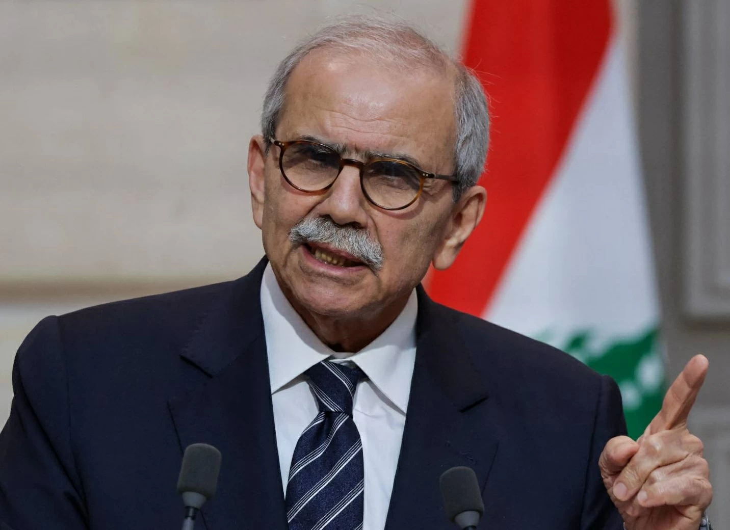نواف سلام.