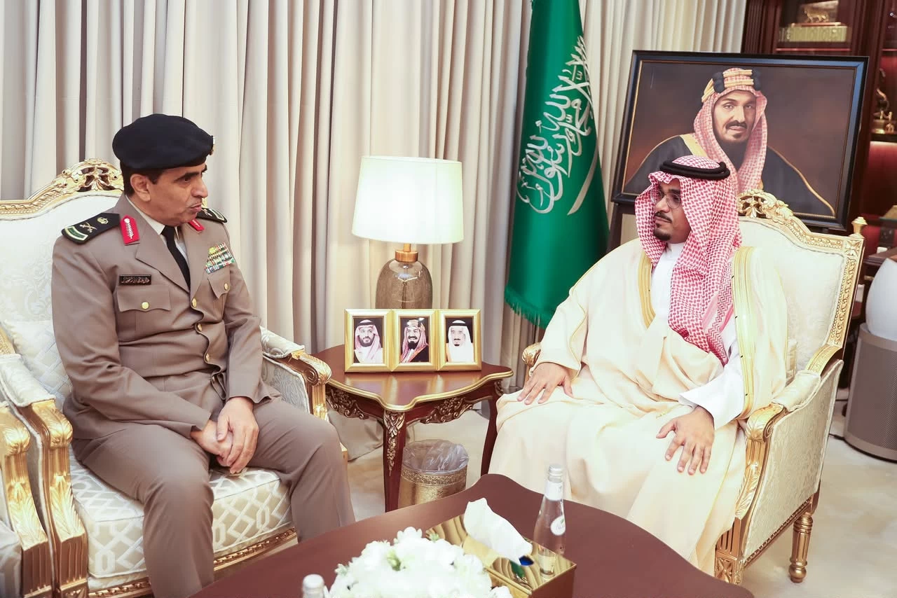 نائب أمير نجران يلتقي مدير شرطة المنطقة