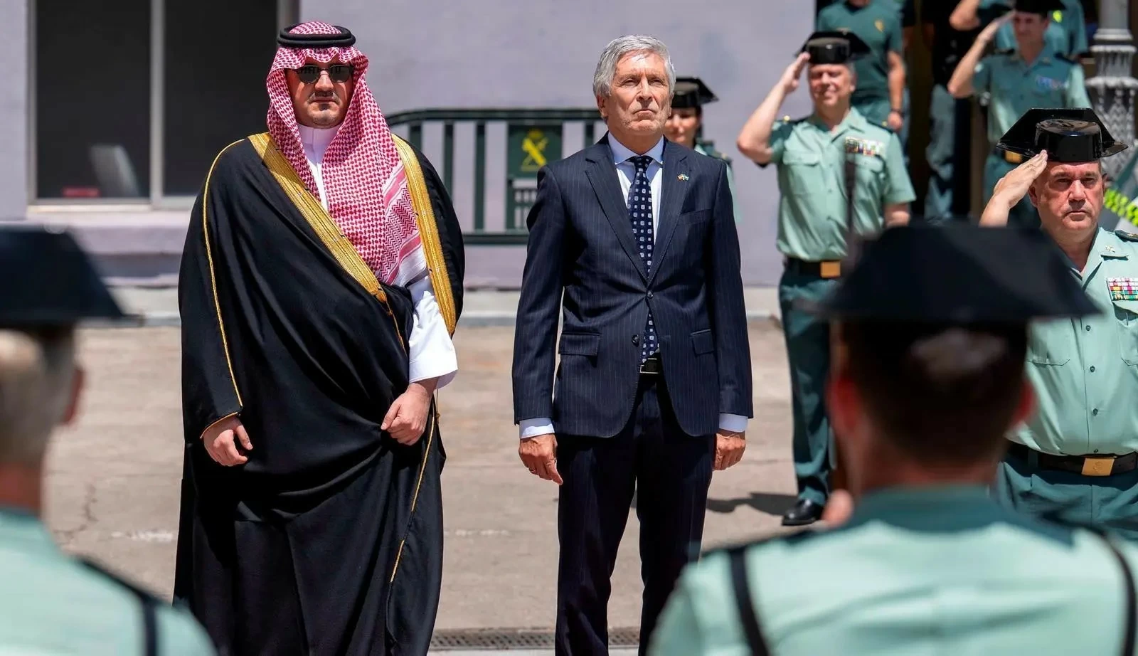وزير الداخلية يزور المقر الرئيسي للحرس المدني الإسباني
