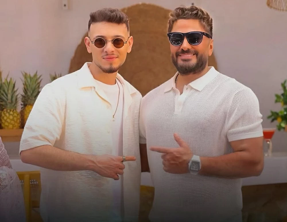 بعد نجاح تعاونهما.. تامر حسني والشامي يلتقيان بمسرح جدة
