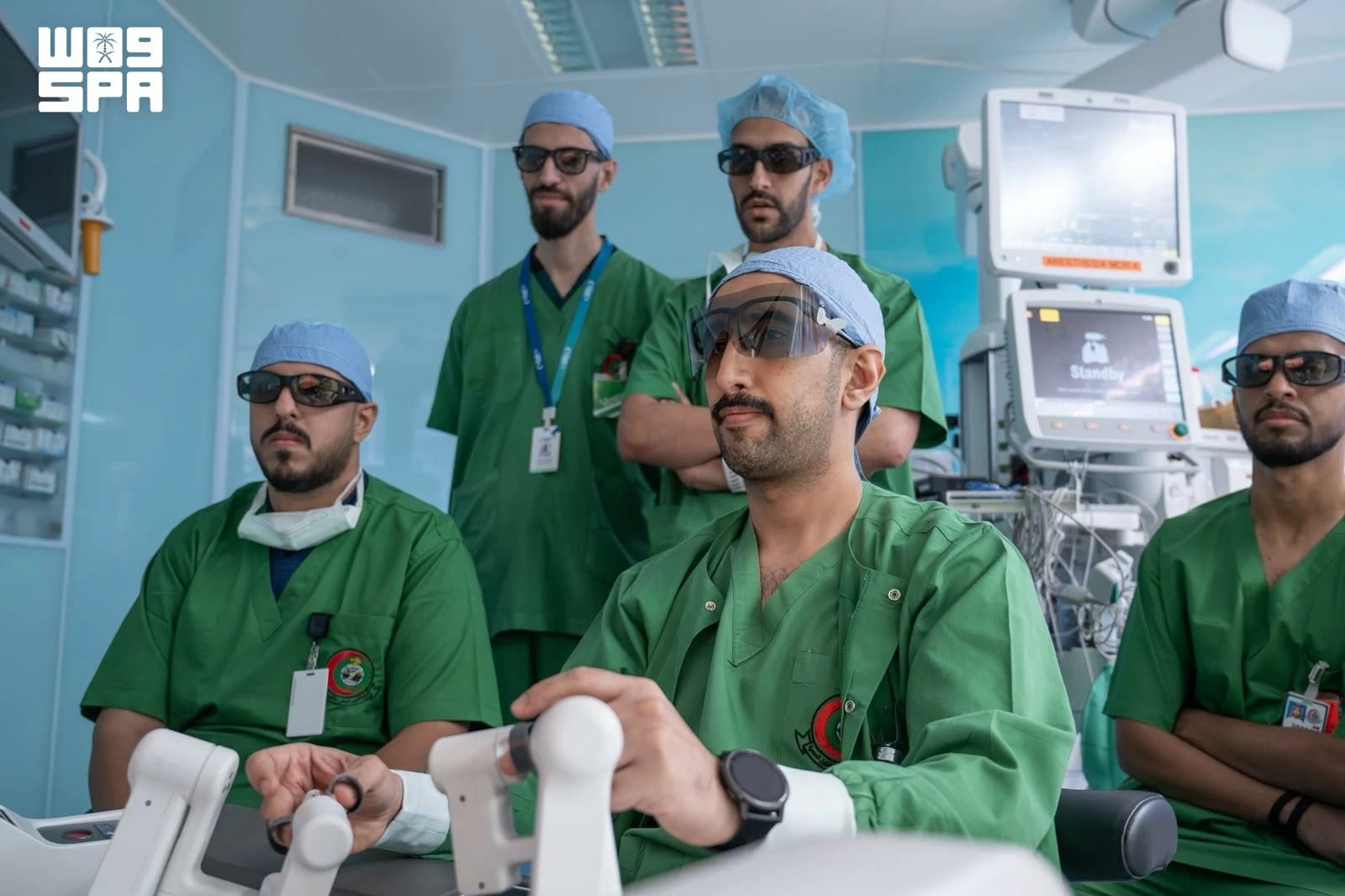 نجاح أول جراحة «روبوتية»عن بُعد بين الرياض وجدة نجاح أول جراحة «روبوتية»عن بُعد بين الرياض وجدة