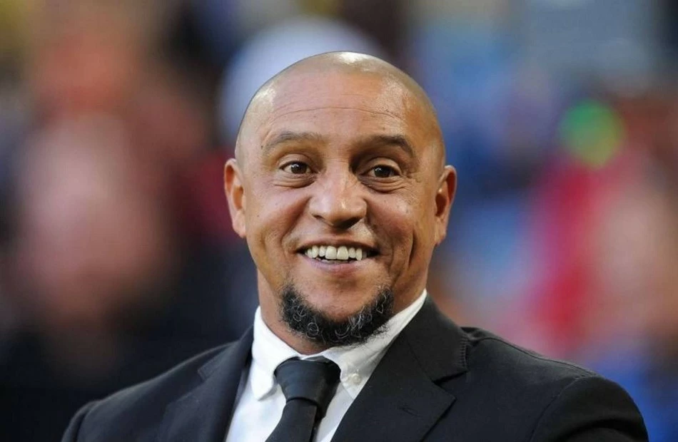 كارلوس لـ«عكاظ»: أحترم الإسلام.. وهذه حقيقة اعتناقه