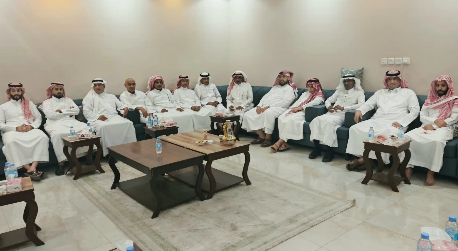 آل الكثيري يتلقون التعازي في فقيدهم أحمد