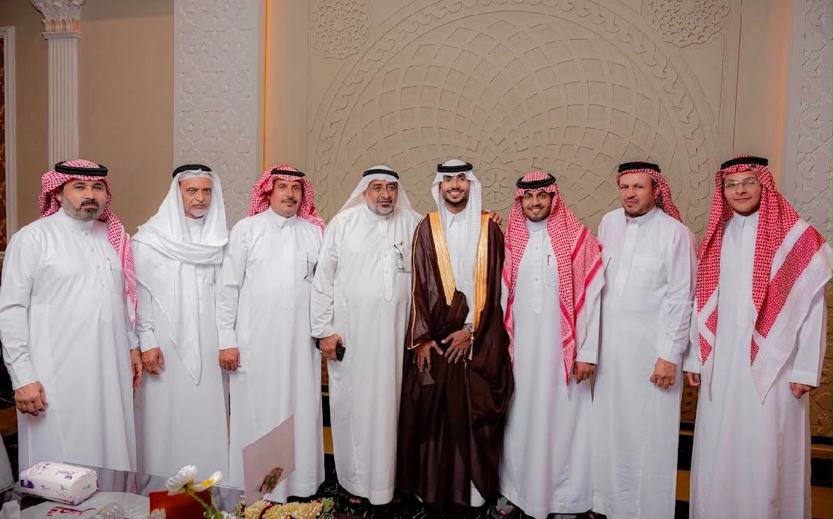 عريبي يحتفل بزواج فوزي