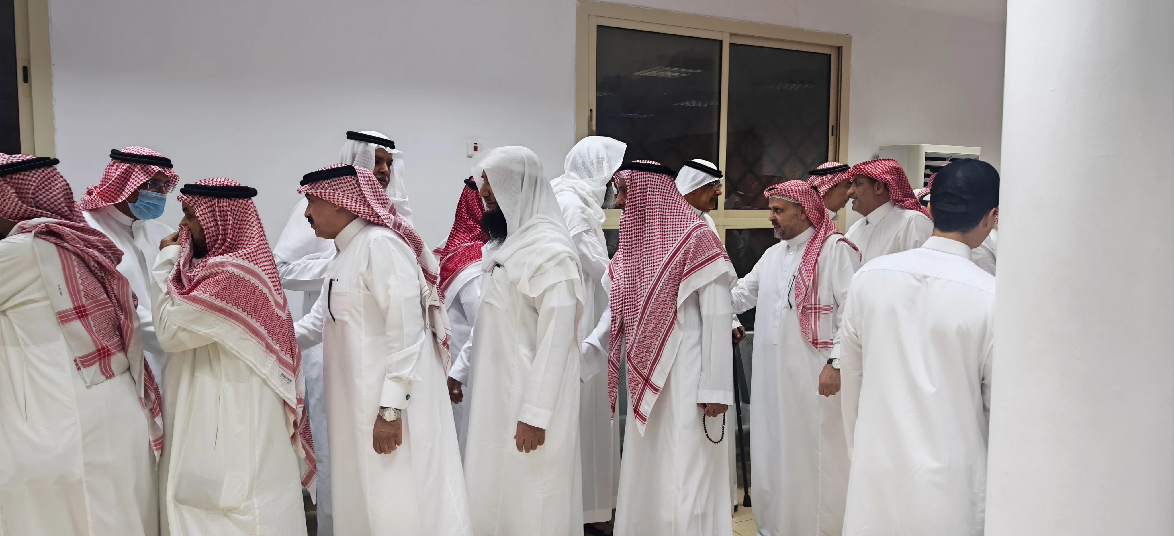 تشييع والدة الزميل صالح شبرق في مقبرة الفيصلية