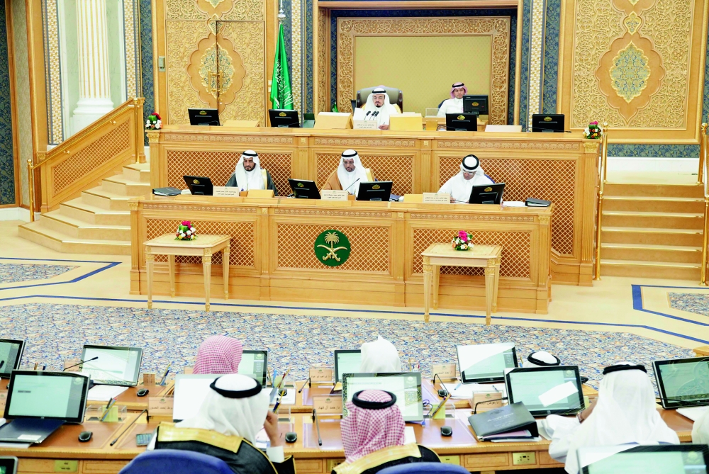 



نائب رئيس الشورى مترئسا جلسة المجلس أمس في الرياض. (واس)