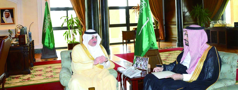 الأمير فهد بن سلطان خلال استقبال الدكتور غرم الله الغامدي.
