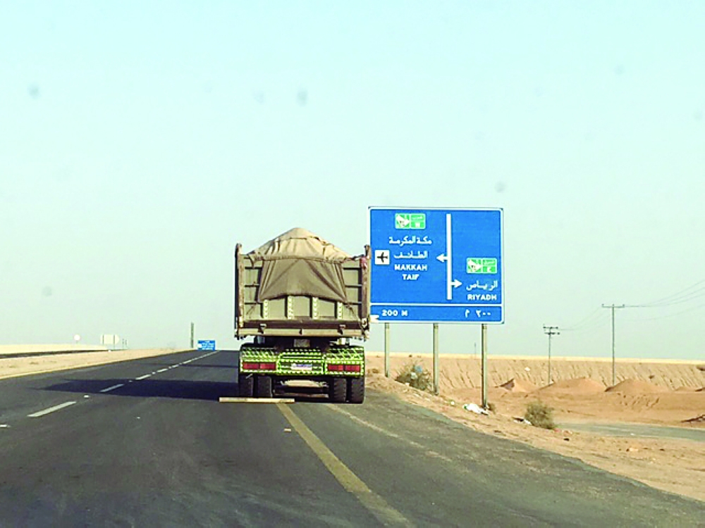 الطائف شاحنات الرمال آفة 7 قرى أخبار السعودية صحيفة عكاظ