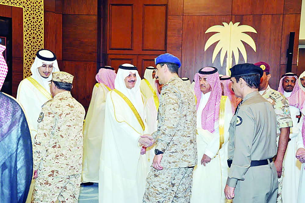  الأمير سعود بن نايف رفع التهاني للقيادة بالعيد.