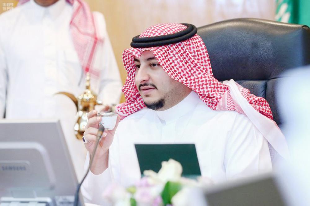 



الأمير عبدالعزيز بن فهد