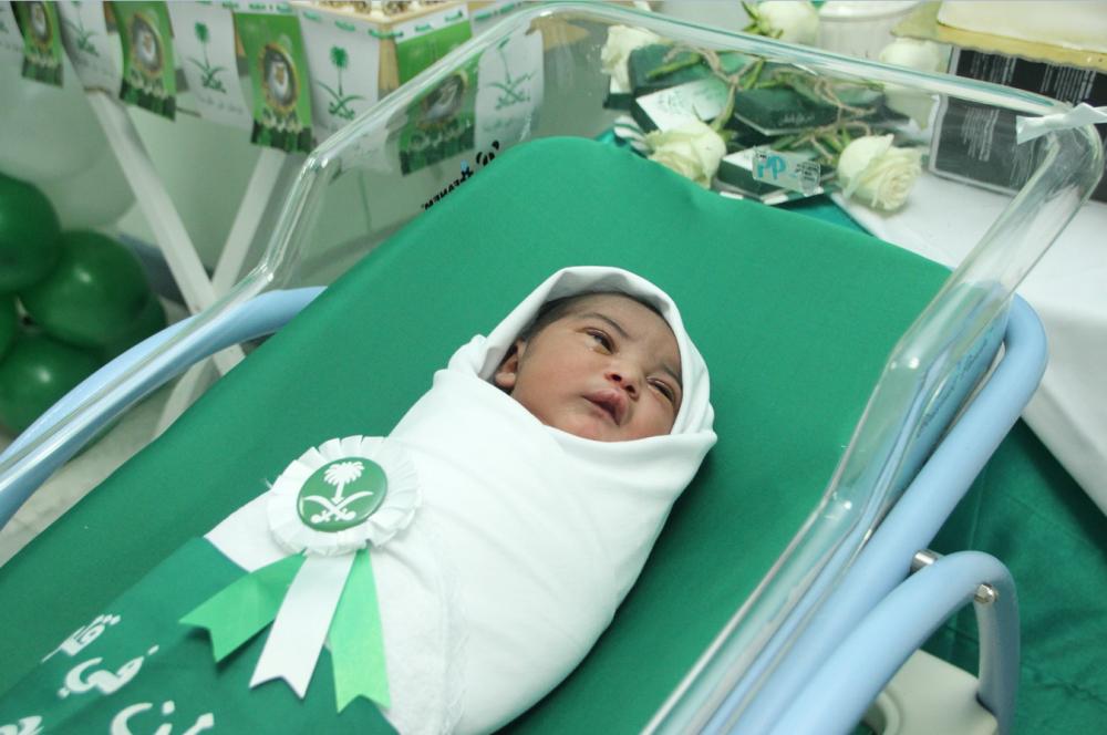 أول مولودة في مدينة الملك سعود الطبية.
