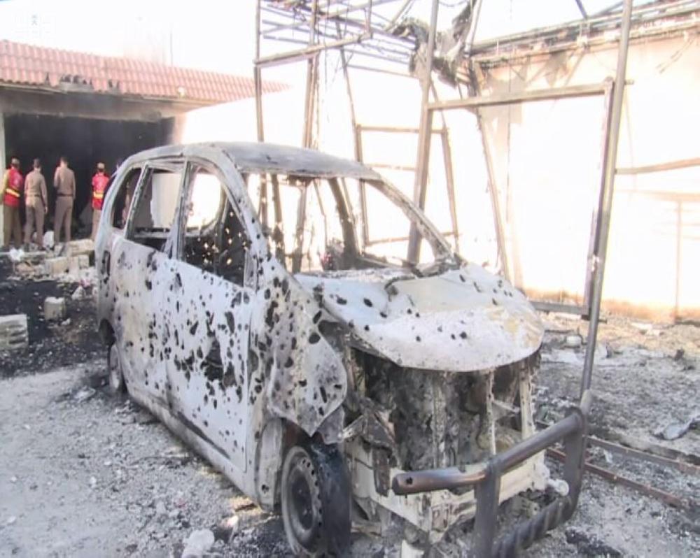 



سيارة محترقة في وكر للإرهابيين. (واس)