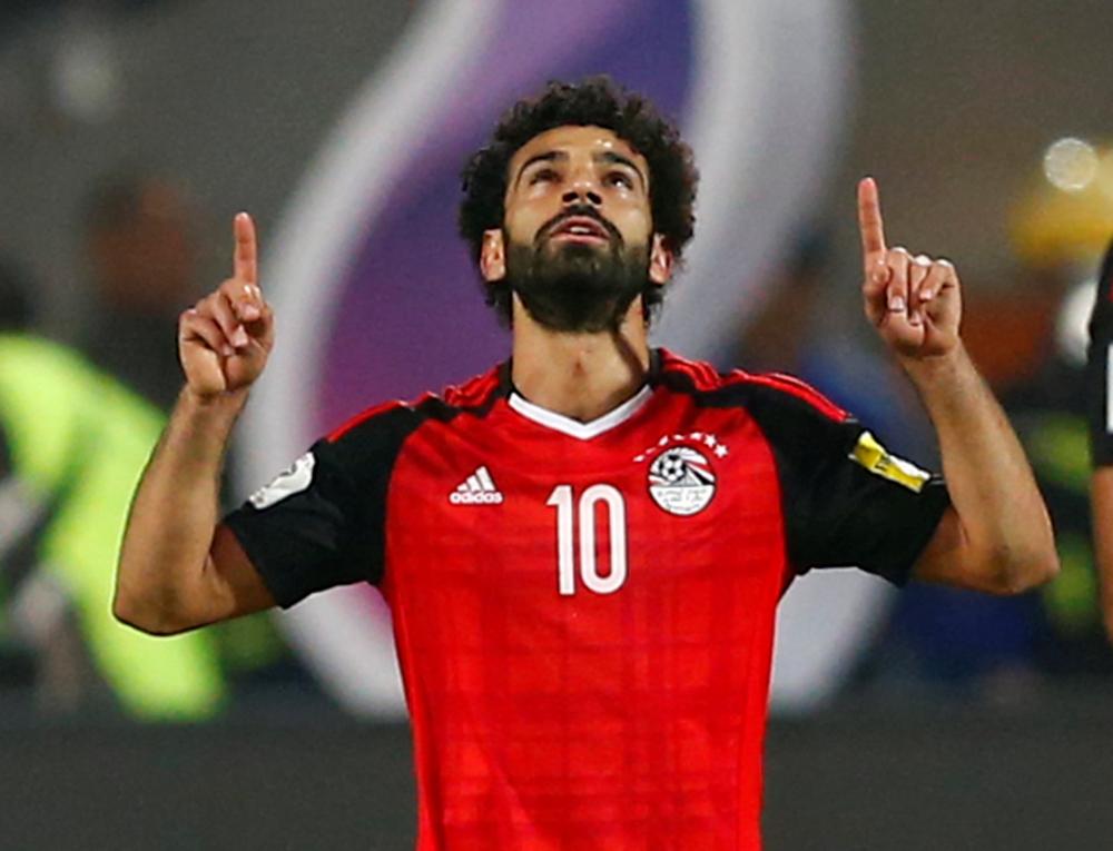 Soccer Football - 2018 World Cup Qualifications - Africa - Egypt vs Congo - Borg El Arab Stadium, Alexandria, Egypt - October 8, 2017   Egypt’s Mohamed Salah celebrates scoring a goal    REUTERS/Amr Abdallah Dalsh